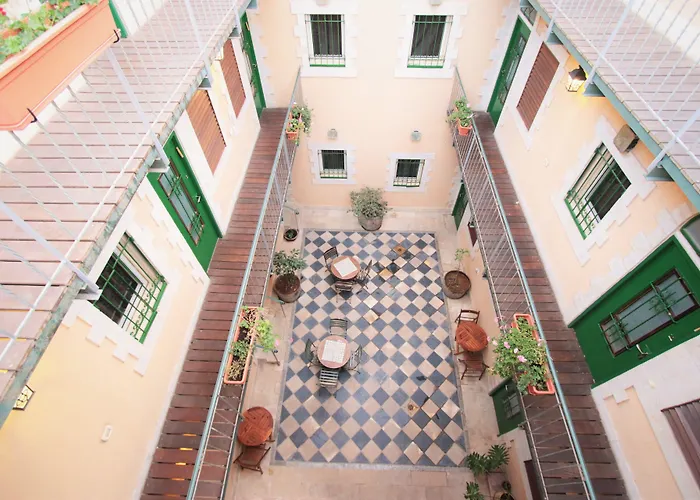 Market Courtyard - Suites